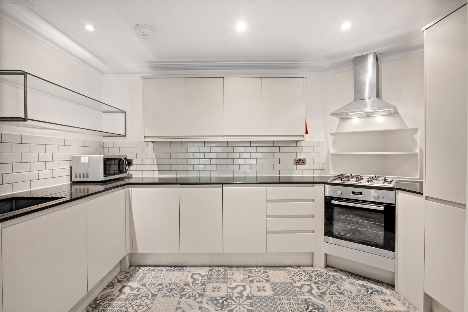 Flat Sutherland Avenue in City of Westminster