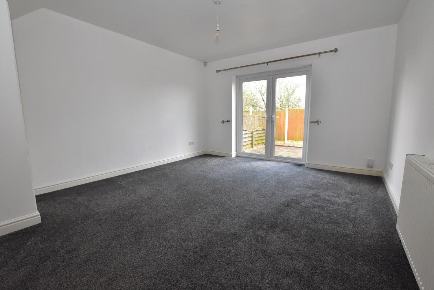 House Muirfield Close in Chesterfield