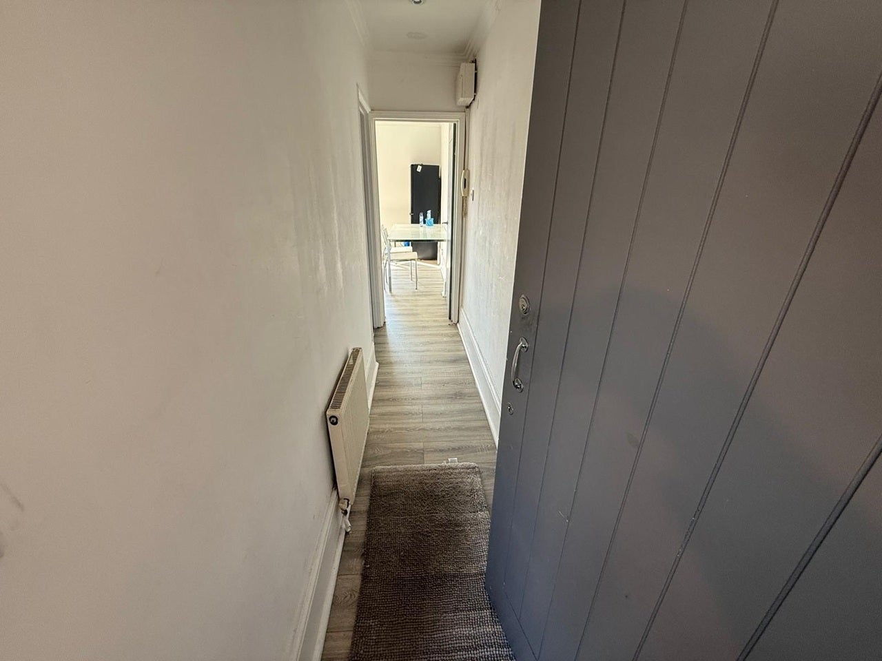 Flat Portland Road in Greater London