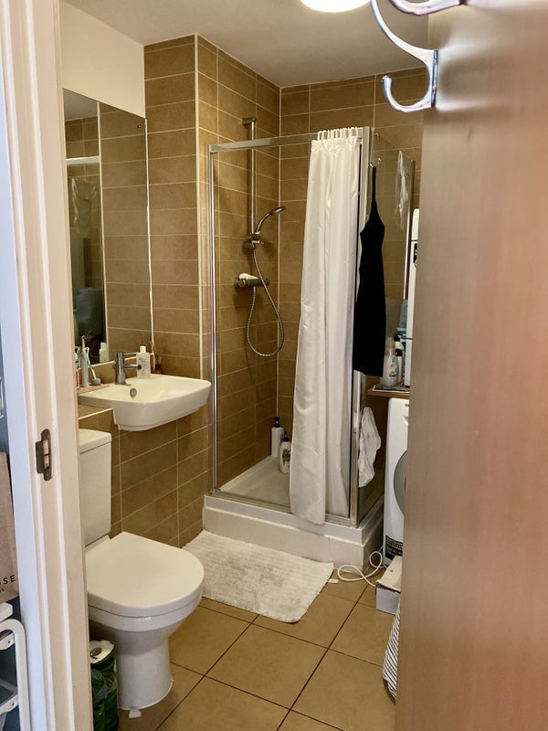 Room Minerva Street in Greater London
