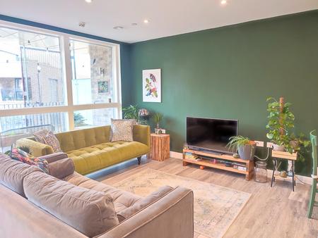 Flat Hammersmith Grove in Greater London