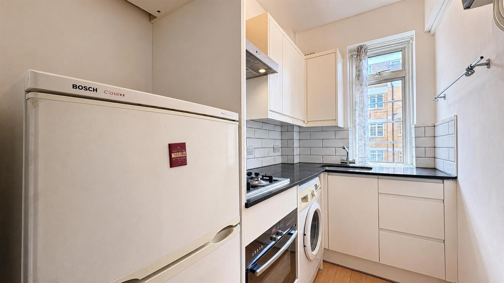Flat Old Brompton Road in Greater London