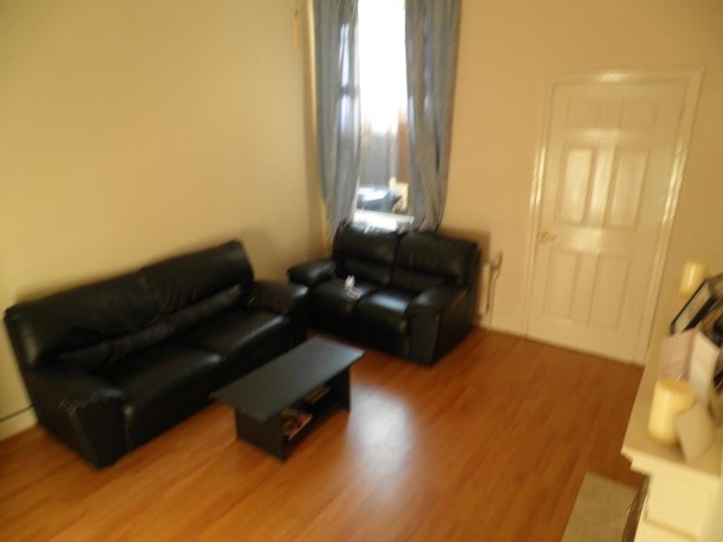 Flat Simonside Terrace in Newcastle upon Tyne
