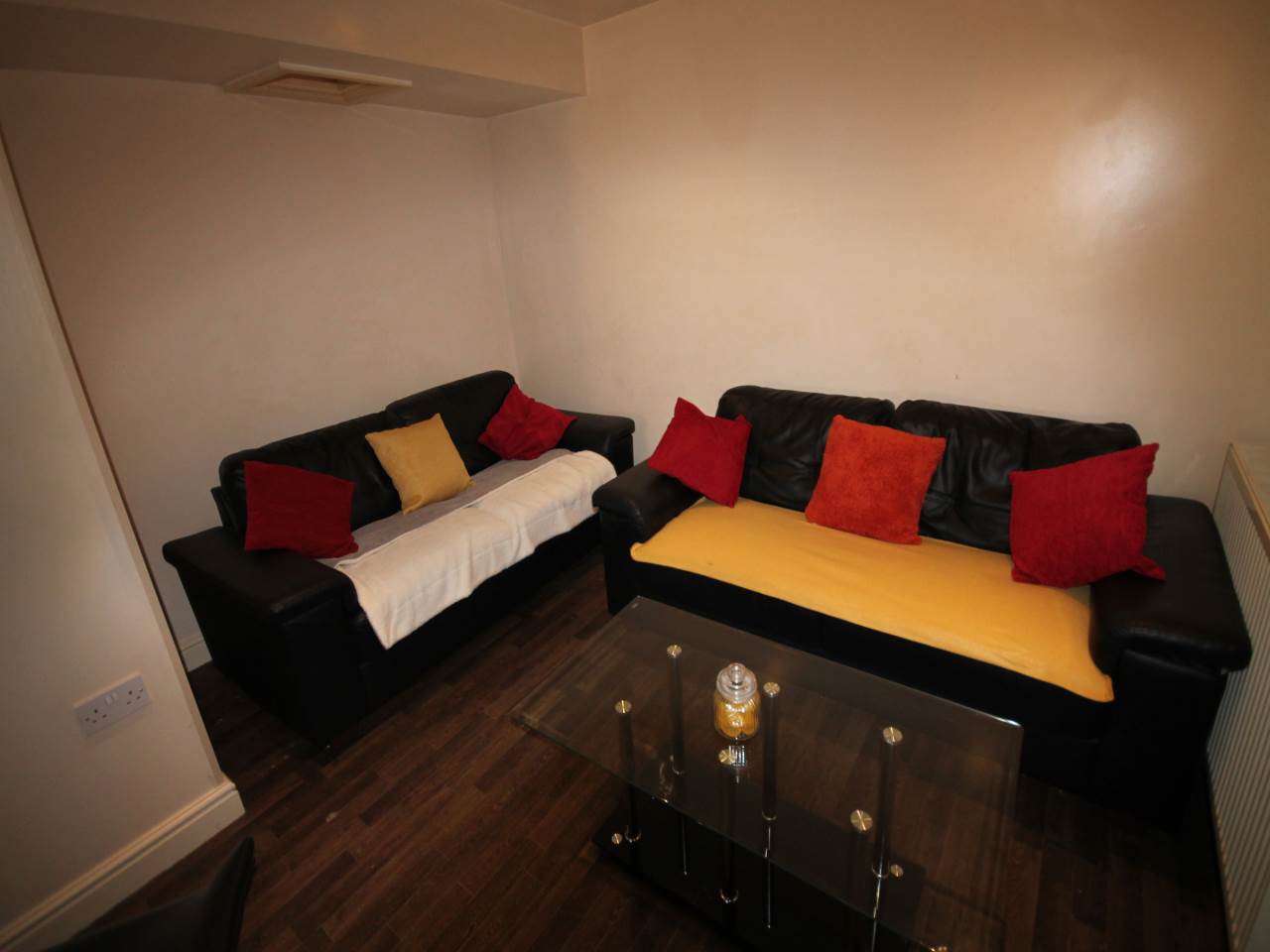 Room Ashbourne Road in Derby