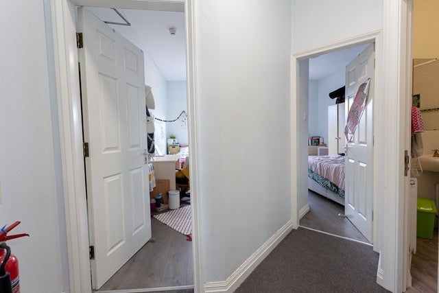 Flat Wilmslow Road in Manchester