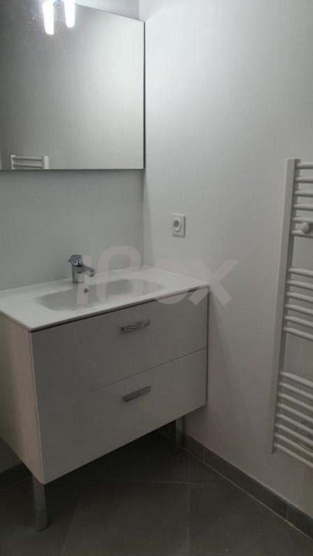 Flat Avenue de Brunet in Toulon