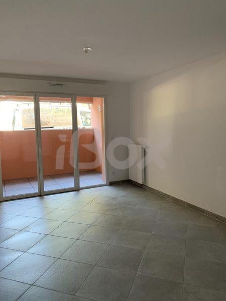 Flat Avenue de Brunet in Toulon