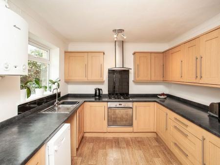 House Chieveley Drive in Tunbridge Wells