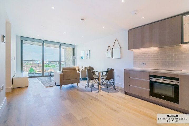 Flat Palmer Road in Greater London