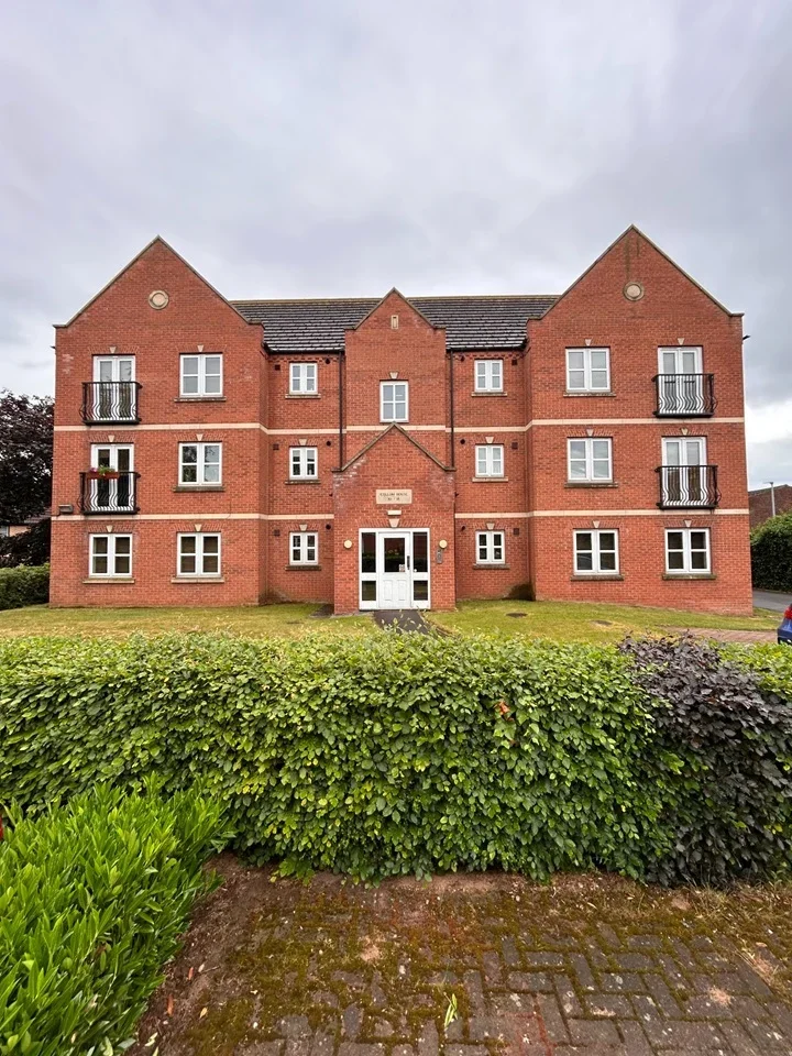 Flat Rosemount Drive in Scunthorpe