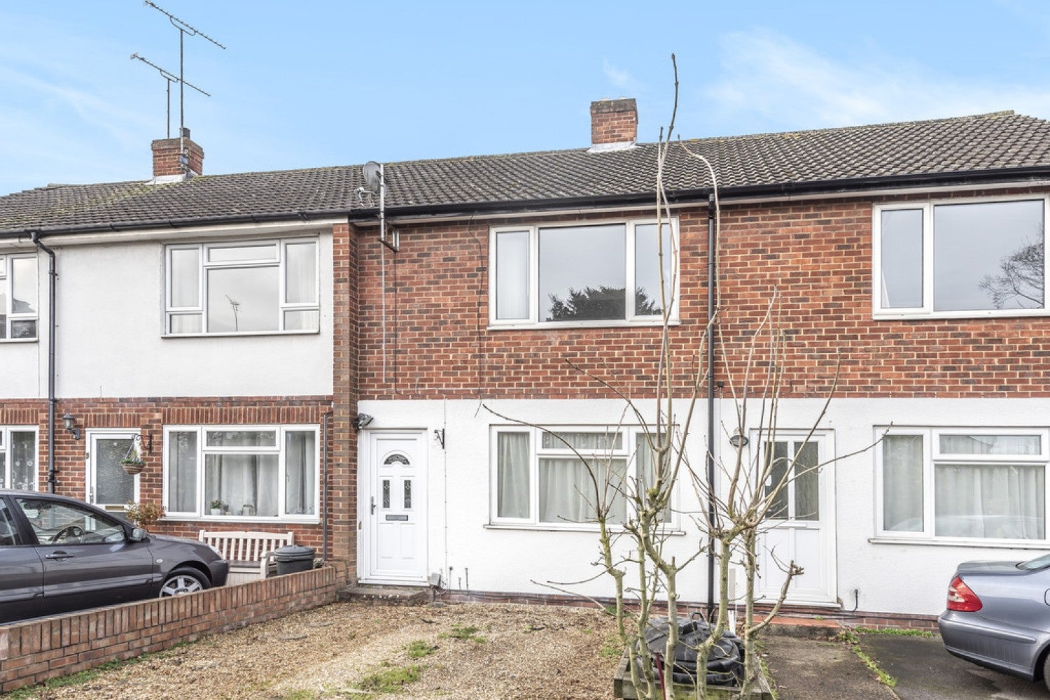 Flat Tanhouse Lane in Wokingham
