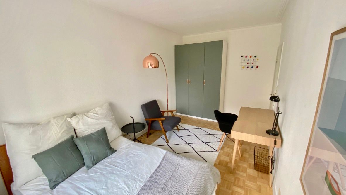 Zimmer Sierichstraße in Hamburg