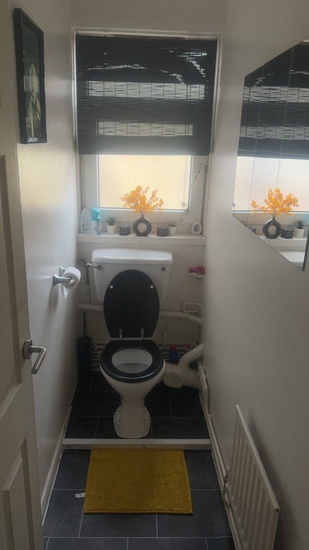 Room Studley Road in Greater London