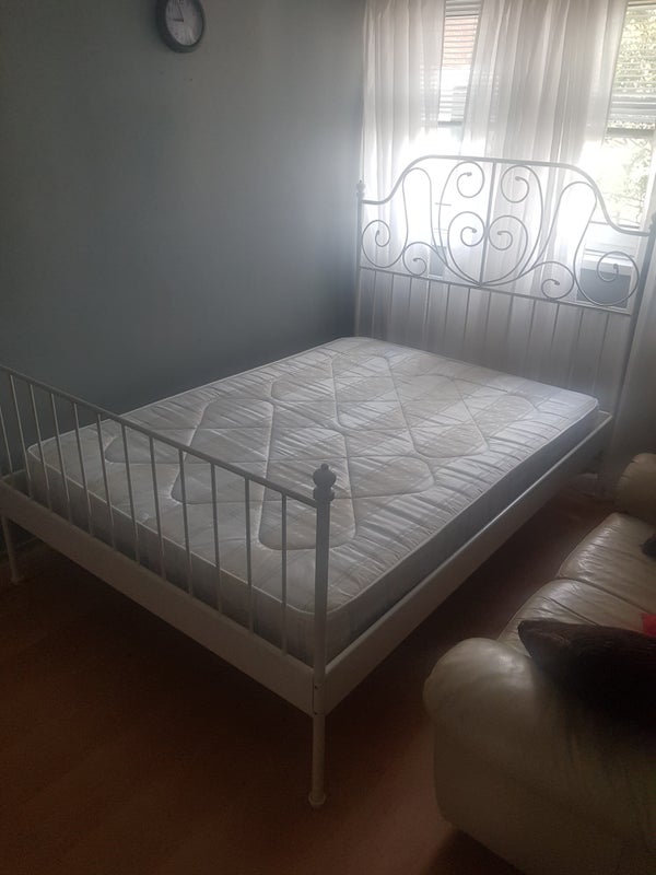 Room Studley Road in Greater London