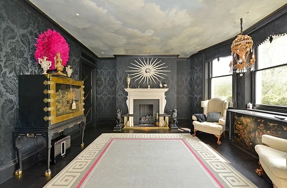 Flat Hans Place in Greater London