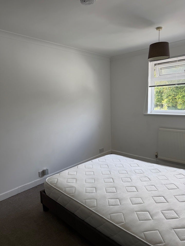 Room Exeter Close in Stevenage