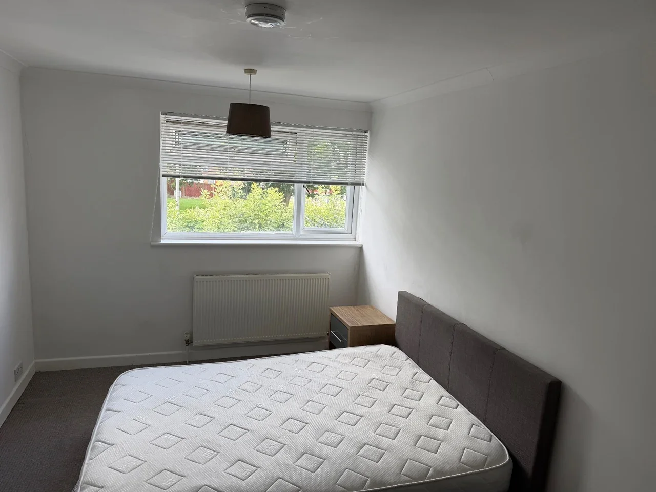 Room Exeter Close in Stevenage