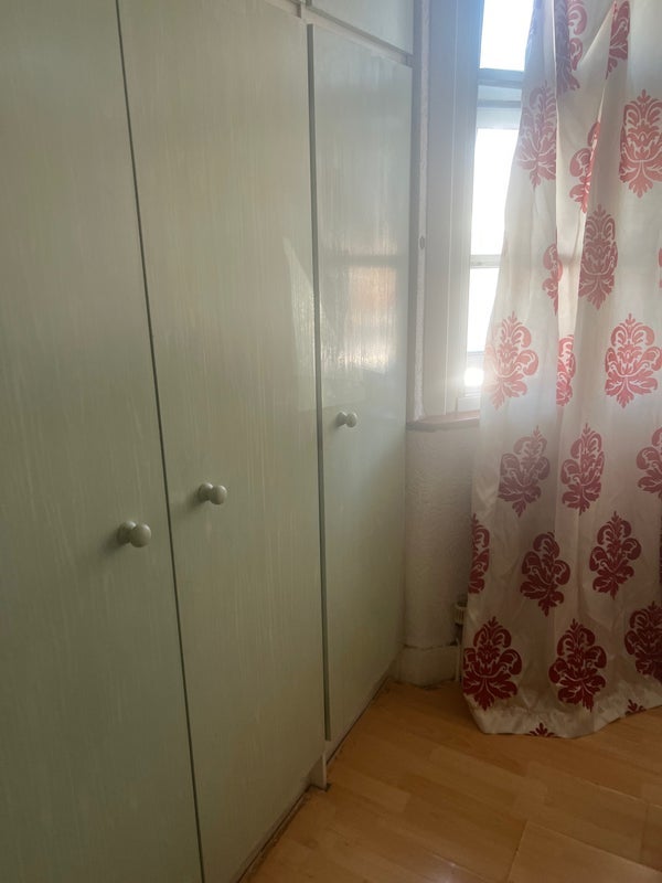 Room Pasteur Gardens in Greater London