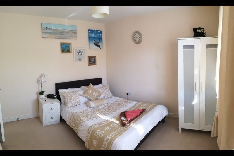 Room Mead Avenue in Birmingham