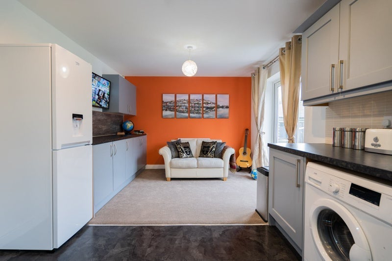 Room Mead Avenue in Birmingham