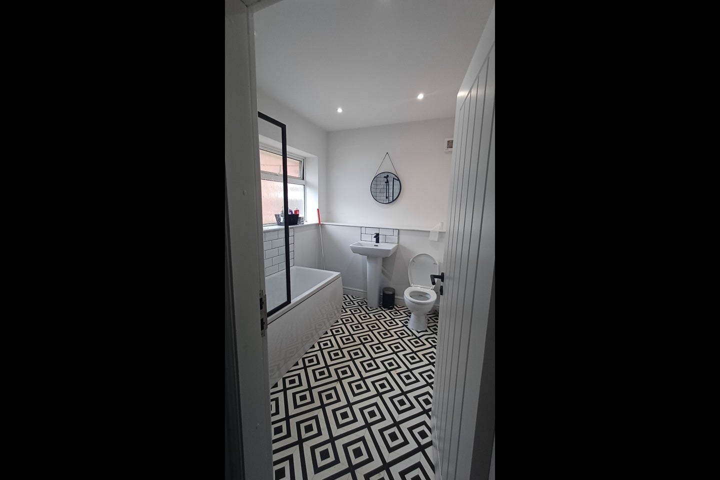 Room Hawthorne Avenue in Shirebrook