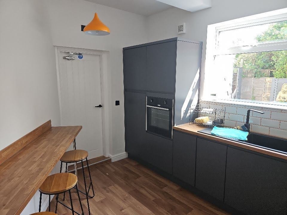 Room Hawthorne Avenue in Shirebrook