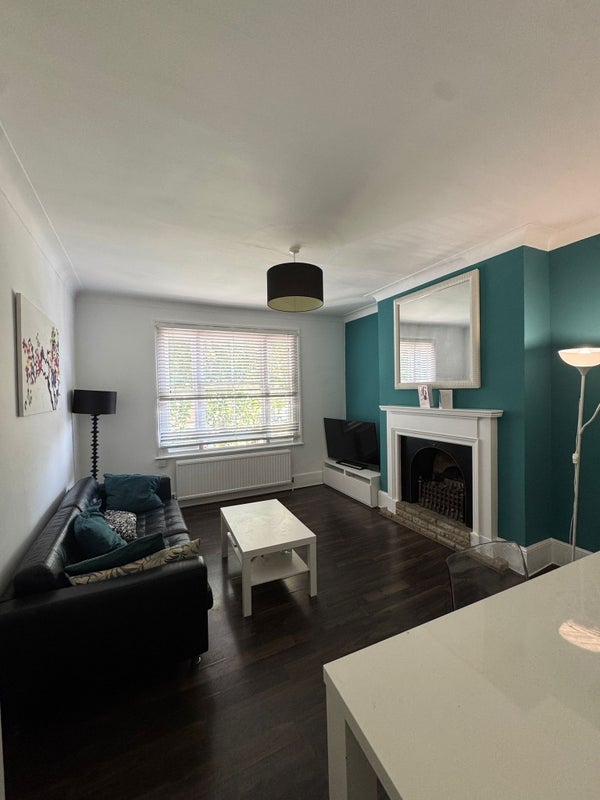 Room Drewstead Road in Greater London