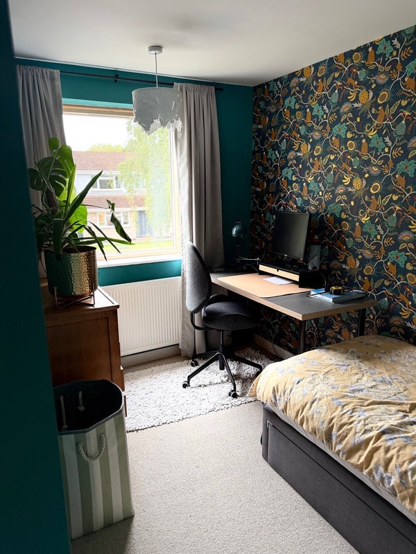 Room Oakleigh Gardens in Oldland Common