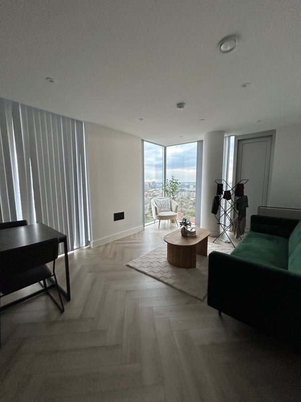 Room Caygill Street in Salford