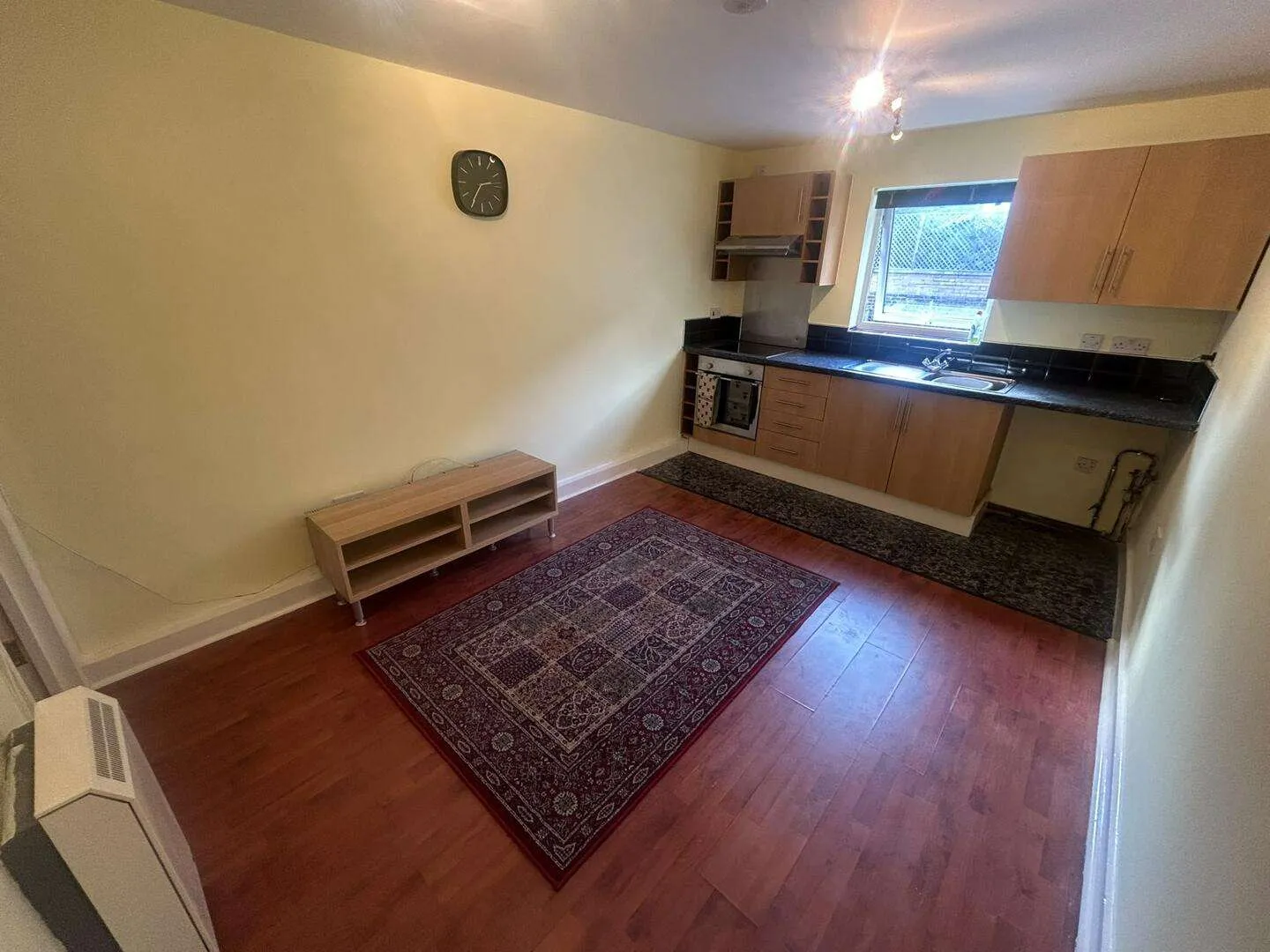 Flat Priory Hill in Dartford