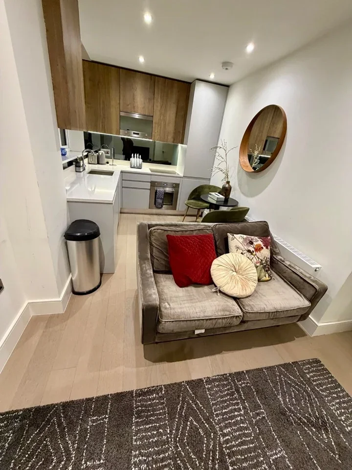 Flat Eric Street in Greater London