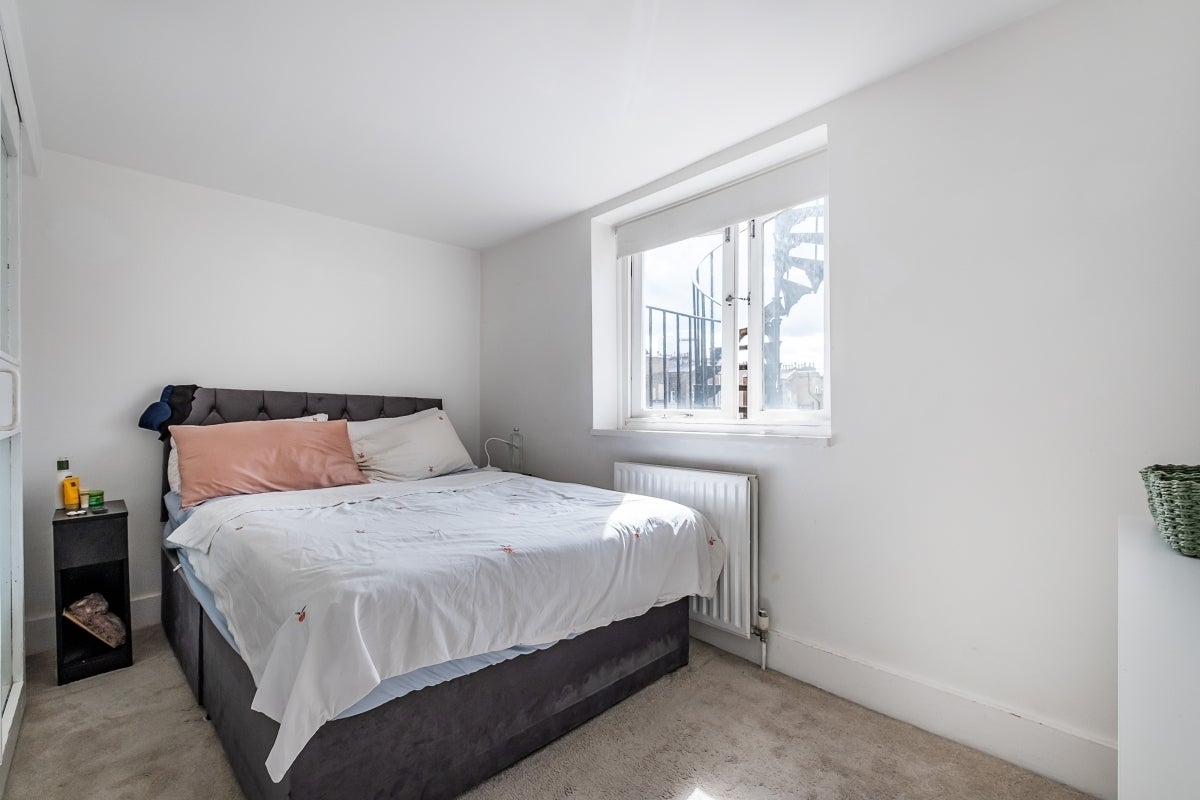 Flat Queen's Gate in Greater London
