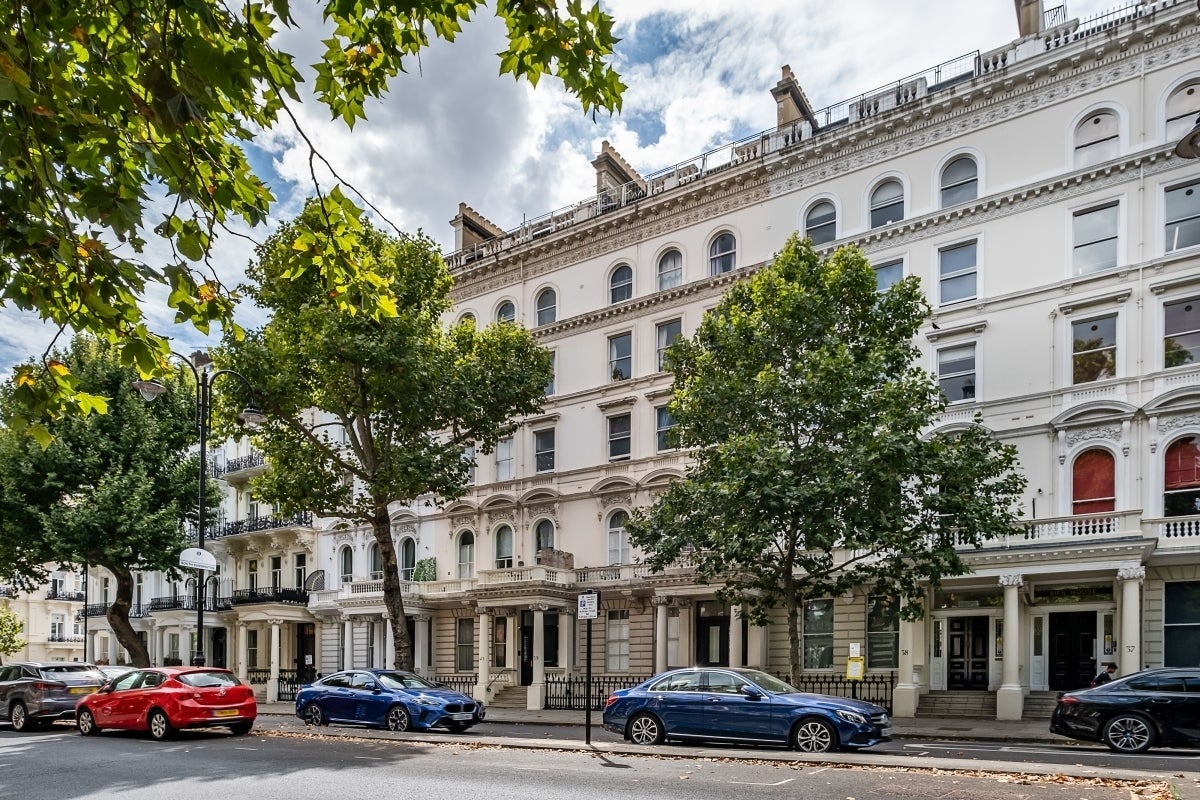 Flat Queen's Gate in Greater London