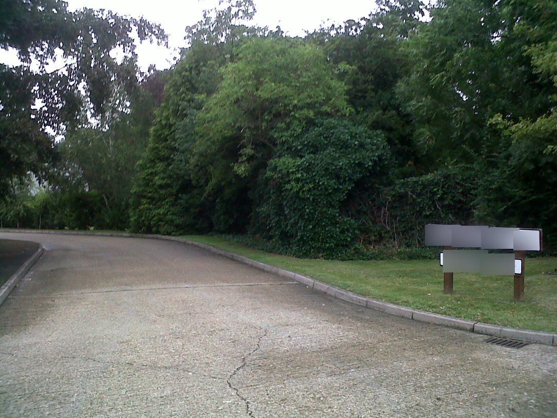 House Frank Dixon Close in Greater London