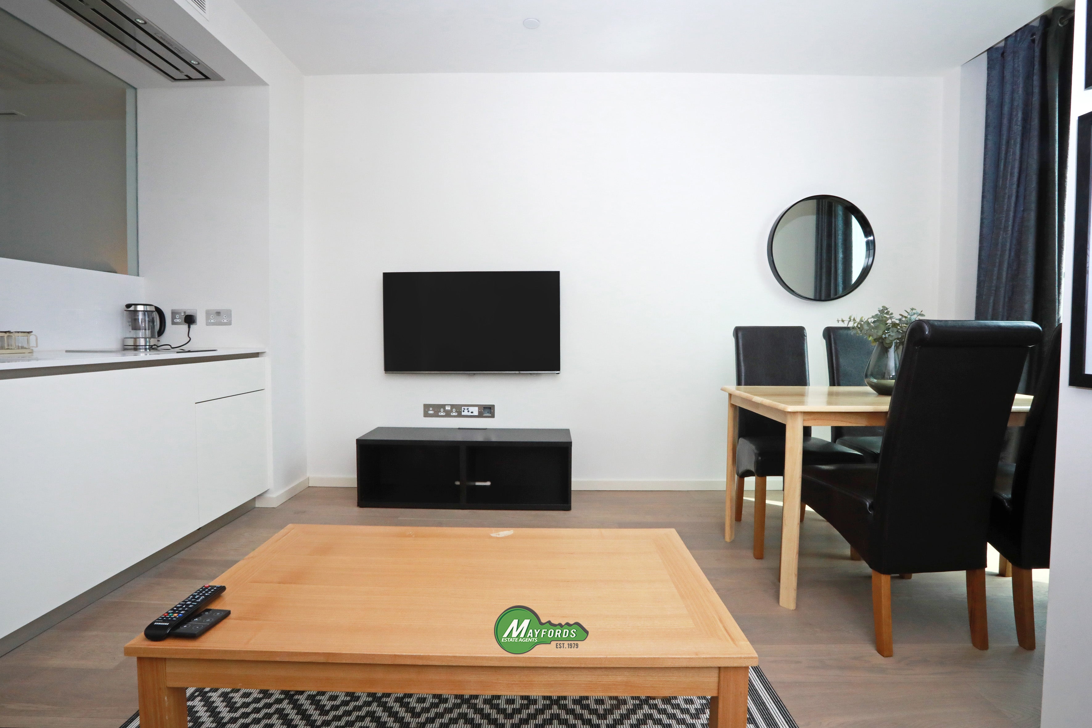 Flat Stamford Street in Greater London