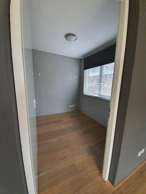 Woning te huur: Grootzeil, Almere