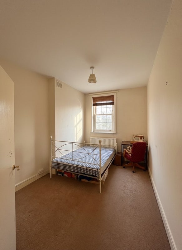 Room Pemberton Gardens in Greater London