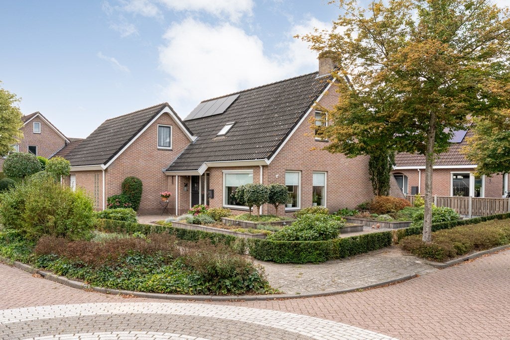 Huis Veenslag 5 in Nieuwleusen
