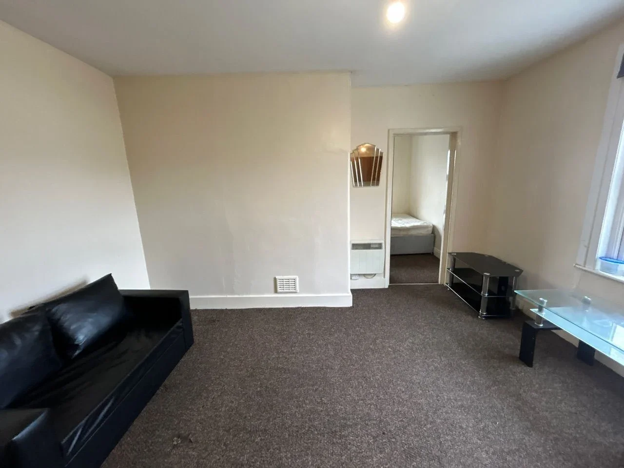 Flat Campbell Road in Greater London