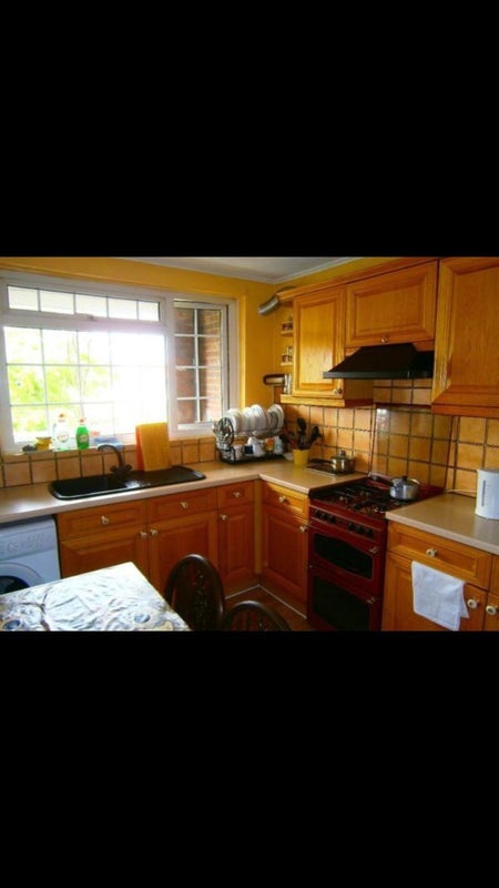 Room Salmon Lane in Greater London