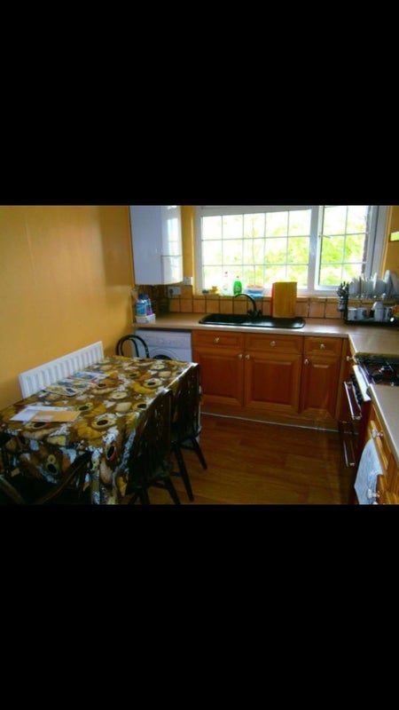 Room Salmon Lane in Greater London