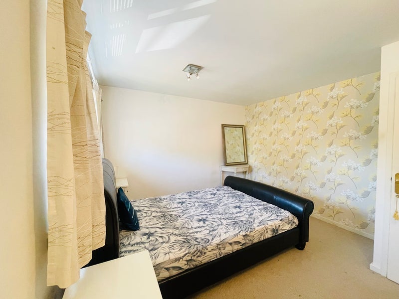 Room Wilstone Close in Charnwood