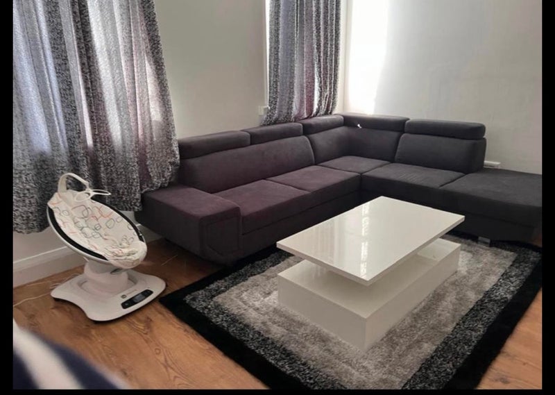 Room High Street in Greater London