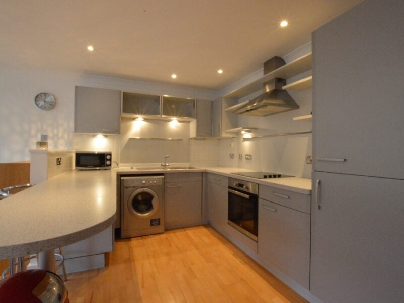 Flat Argyle Street in Glasgow