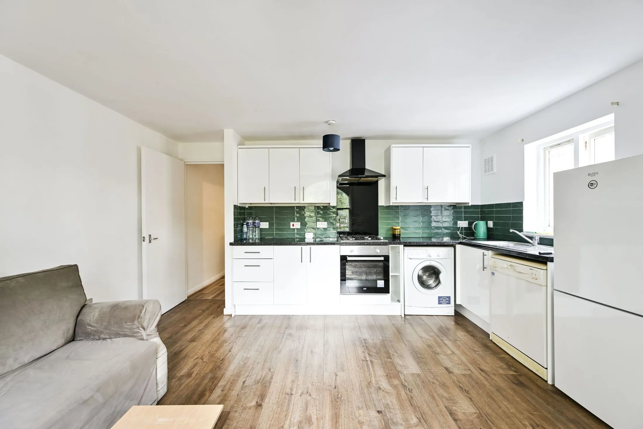 Flat Randolph Avenue in City of Westminster