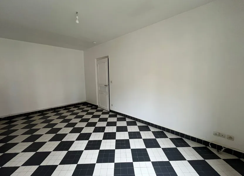 Appartement Rue Chef de Ville à Saâcy-sur-Marne