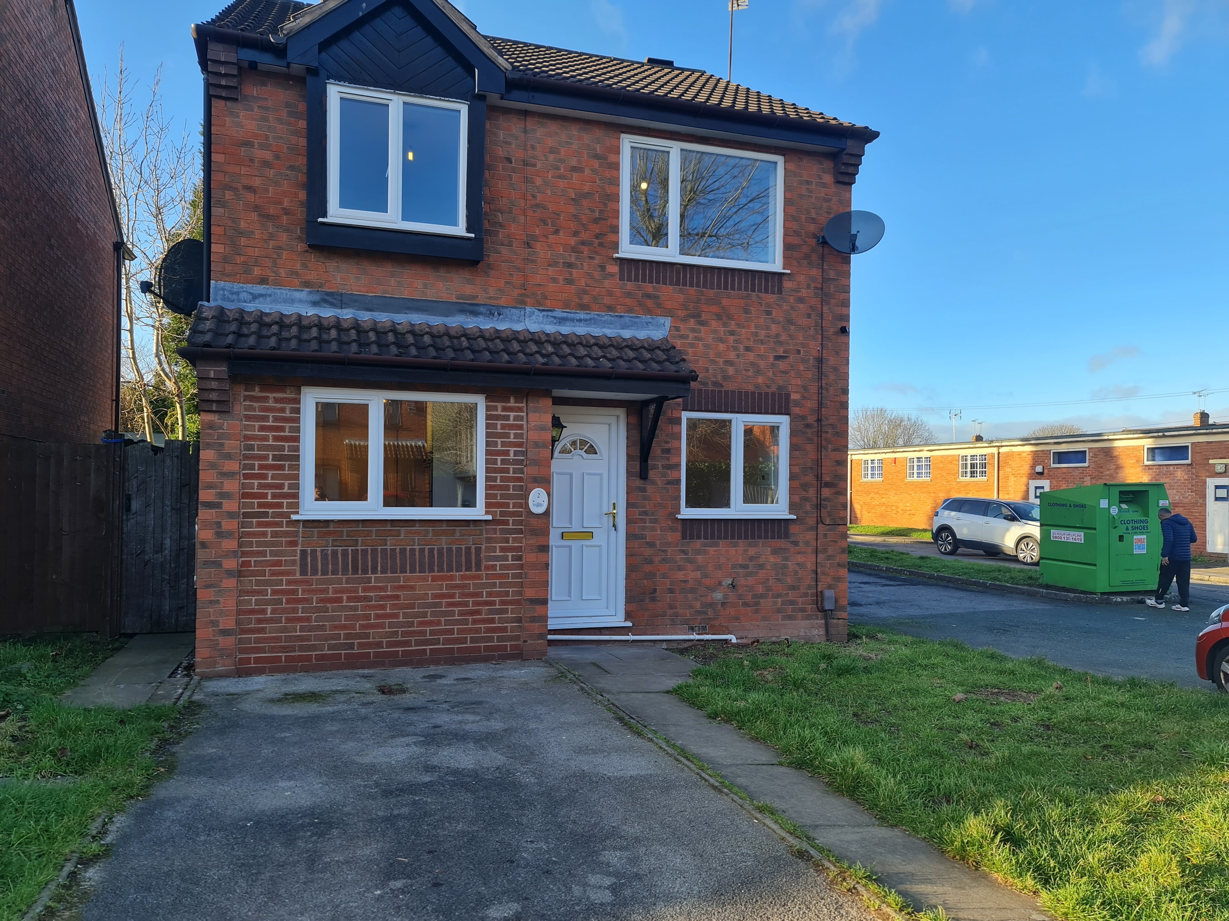 Flat Helen Sharman Drive in Stafford