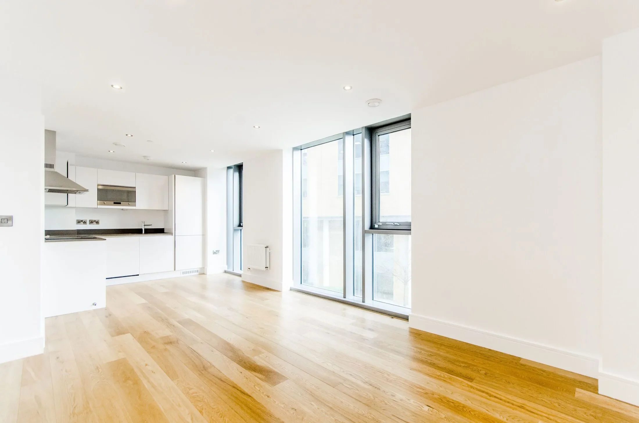 Flat Uxbridge Road in Greater London