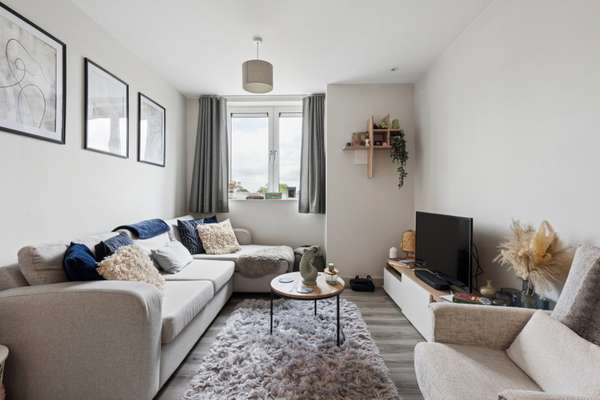 Flat Chiltern Avenue in Amersham