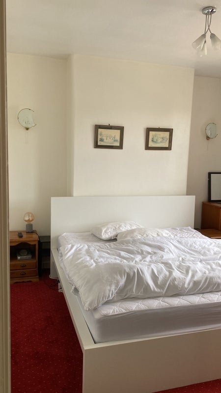Room Balgreen Road in City of Edinburgh